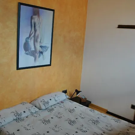 Taga Verd St Joan Apartment